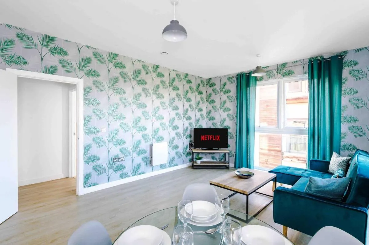 Image 4 of 2 Bedroom Apartment Manchester Hosted By MCR Dens
