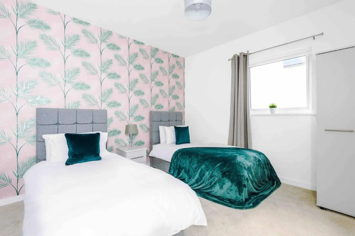Image 6 of 2 Bedroom Apartment Manchester Hosted By MCR Dens