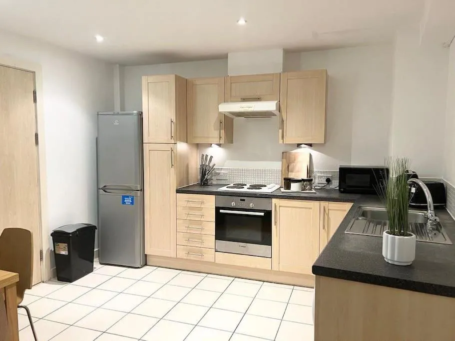 Image 4 of 2 Bedroom city center apartment