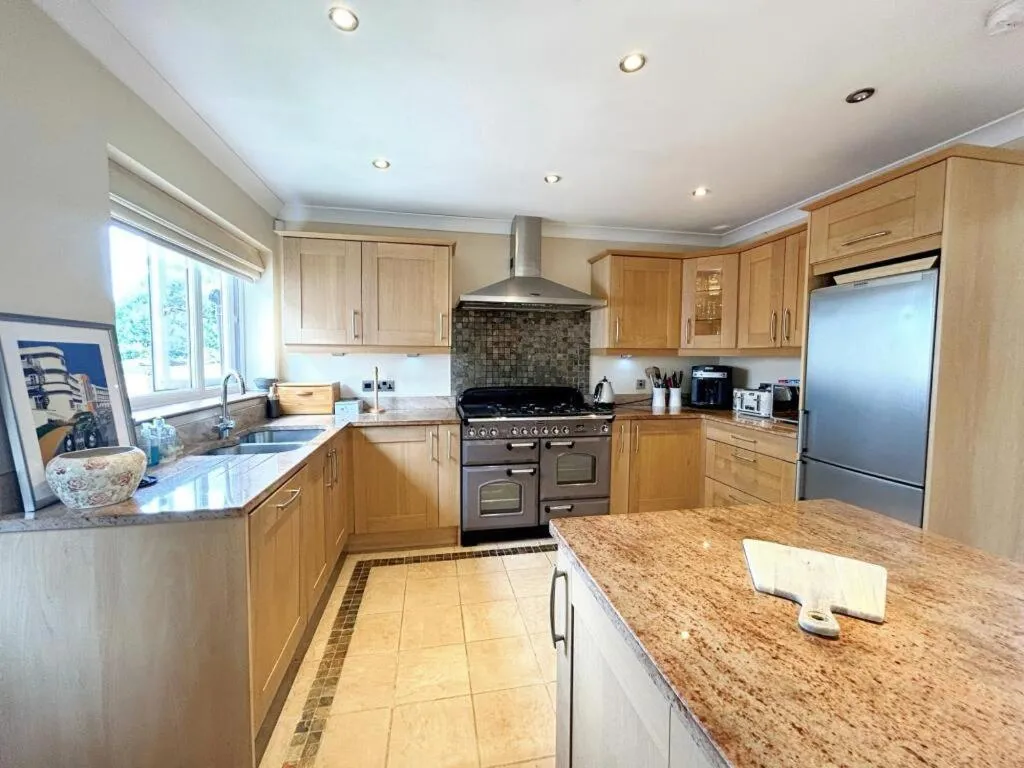 Image of 3 Chatsworth Road, Worsley