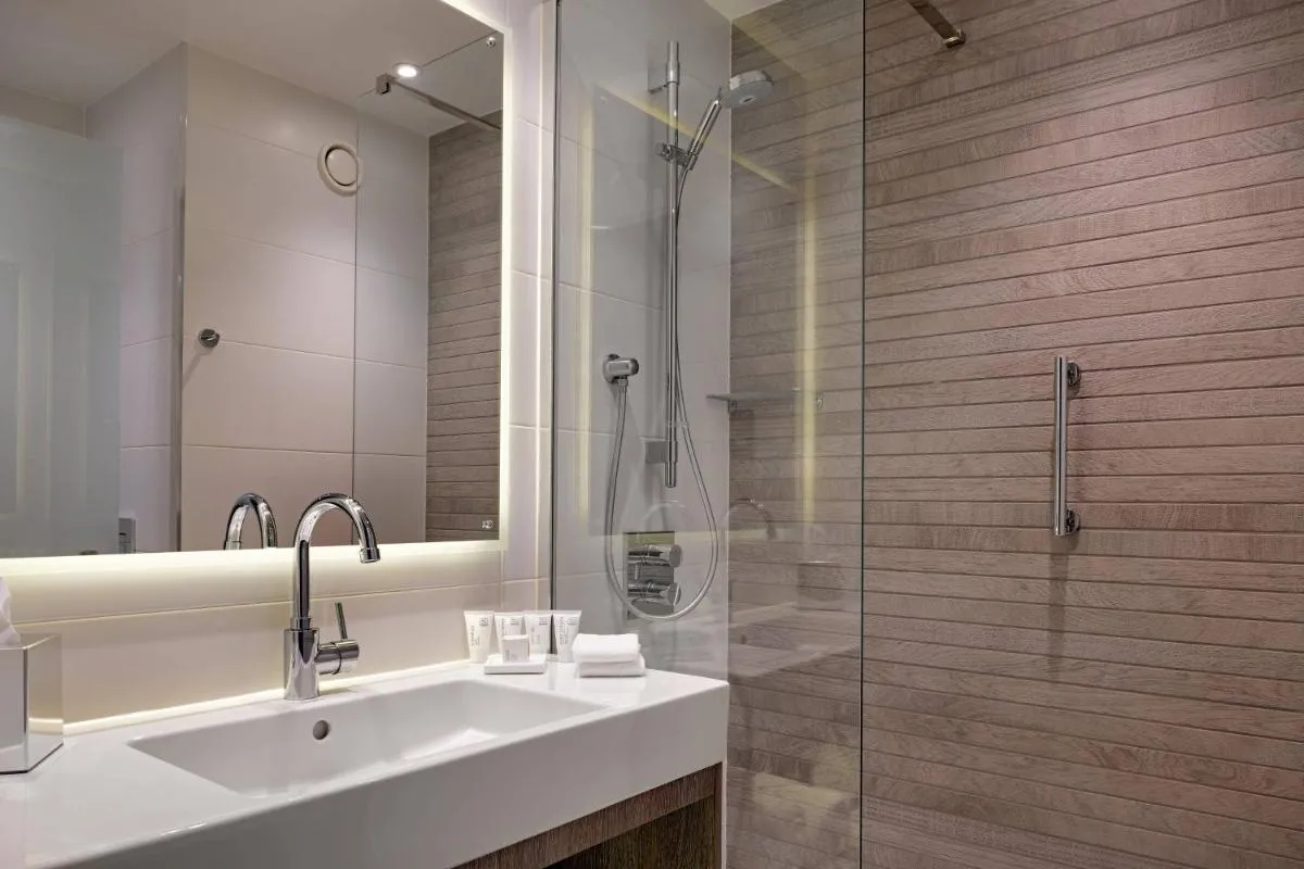 Image 2 of AC Hotel by Marriott Manchester City Centre