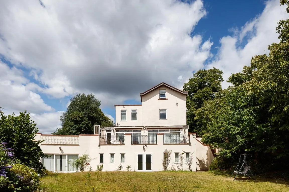 Image of Beautiful ‘Mayfield’ Villa with private pool!