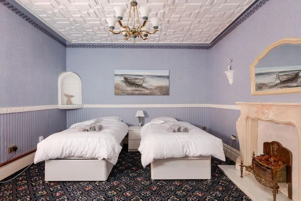 Image 4 of Beautiful ‘Mayfield’ Villa with private pool!
