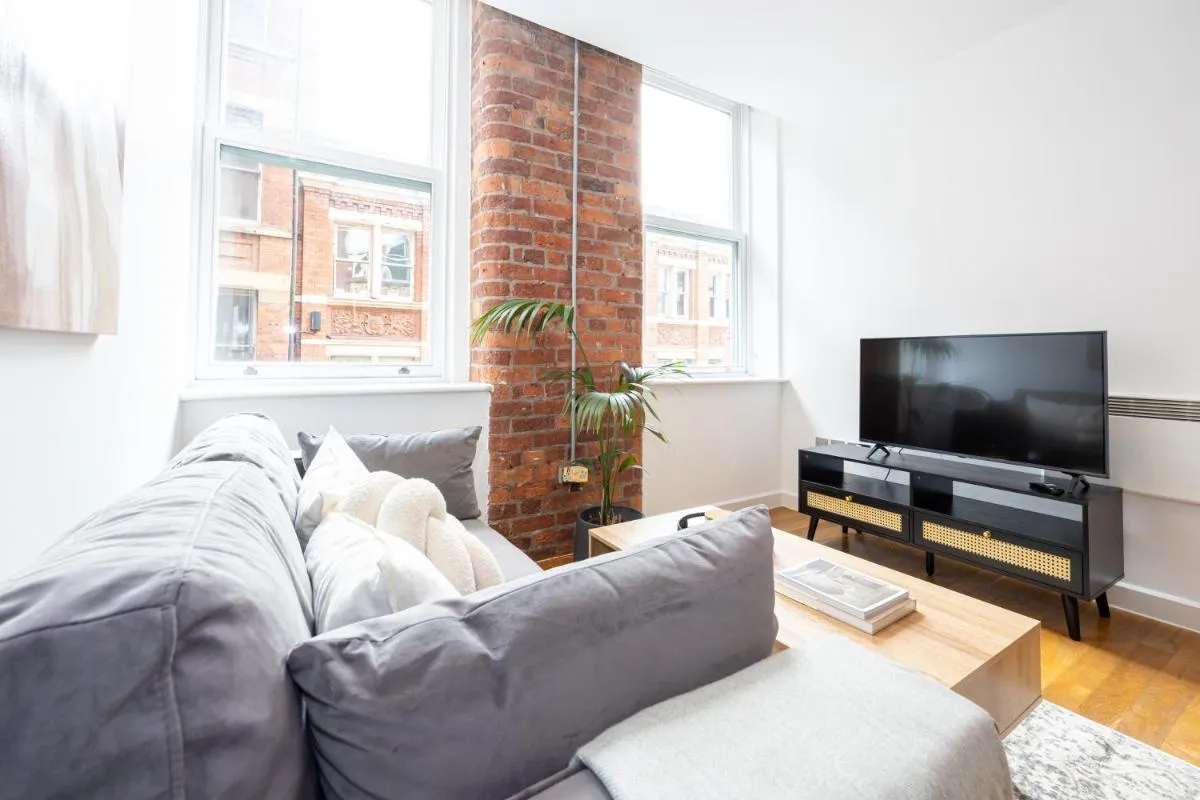 Image 4 of Boutique City Centre Apartment