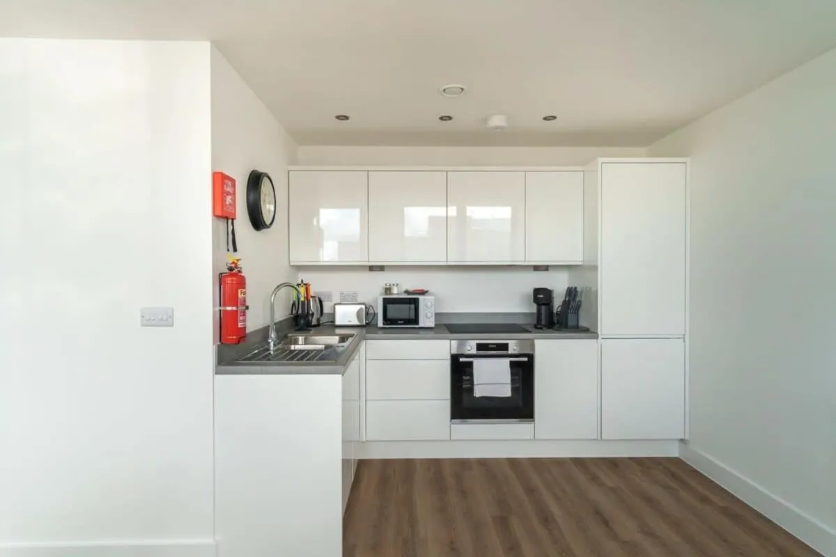 Image 3 of Bright 1 Bed Apartment by Old Trafford