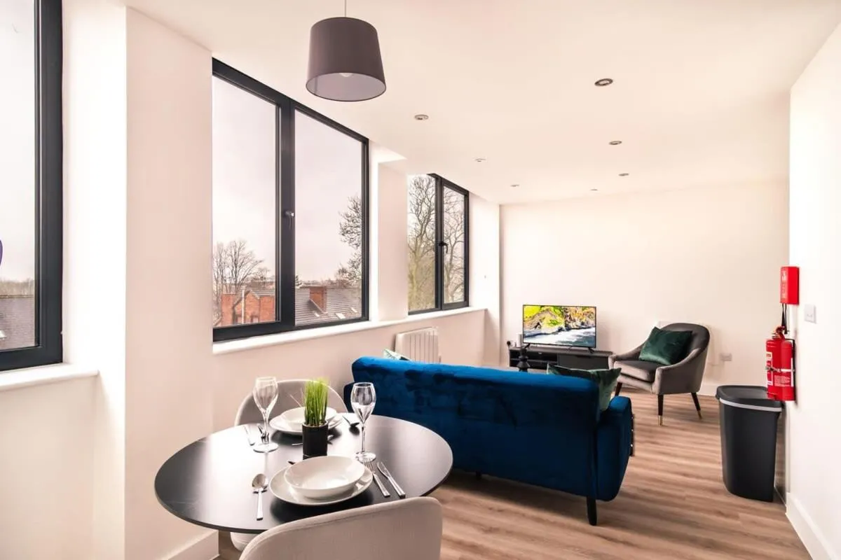 Image 3 of Bright 1 Bed Apartment near Old Trafford