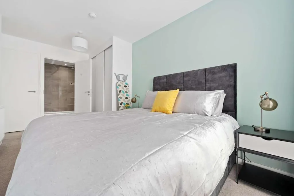 Image 6 of Central Luxurious Two Bedroom Apartment