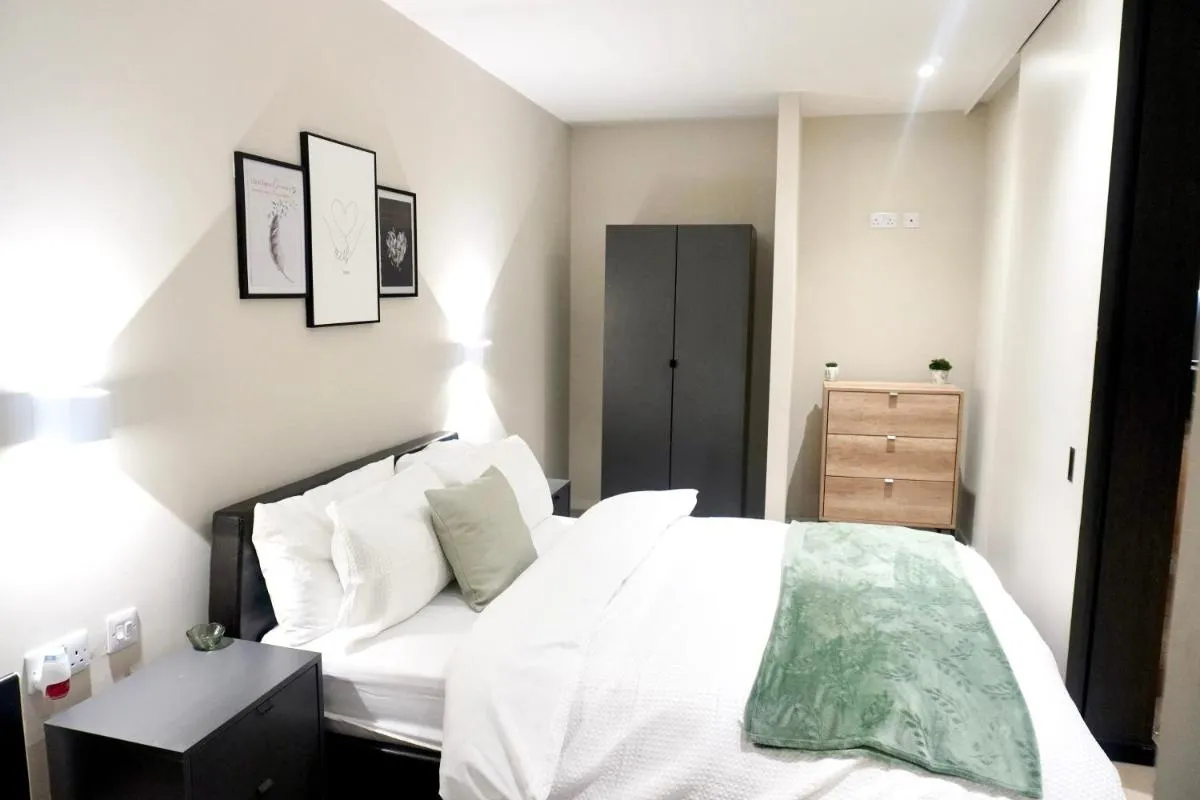 Image 1 of Central Manchester Luxury 2 Bed Apartment with Balcony