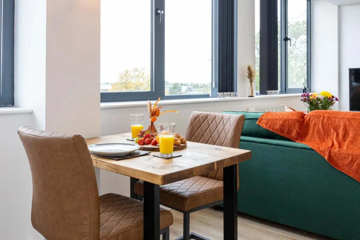 Image 6 of Chic Luxury Apartment near Old Trafford Stadiums Manchester