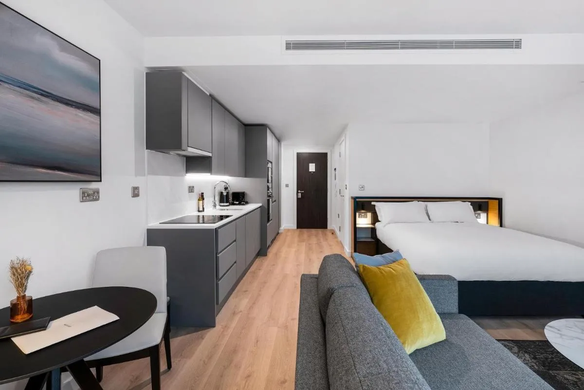 Image 1 of CitySuites 2 Aparthotel