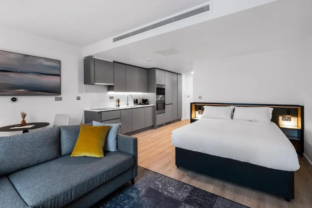 Image 5 of CitySuites 2 Aparthotel