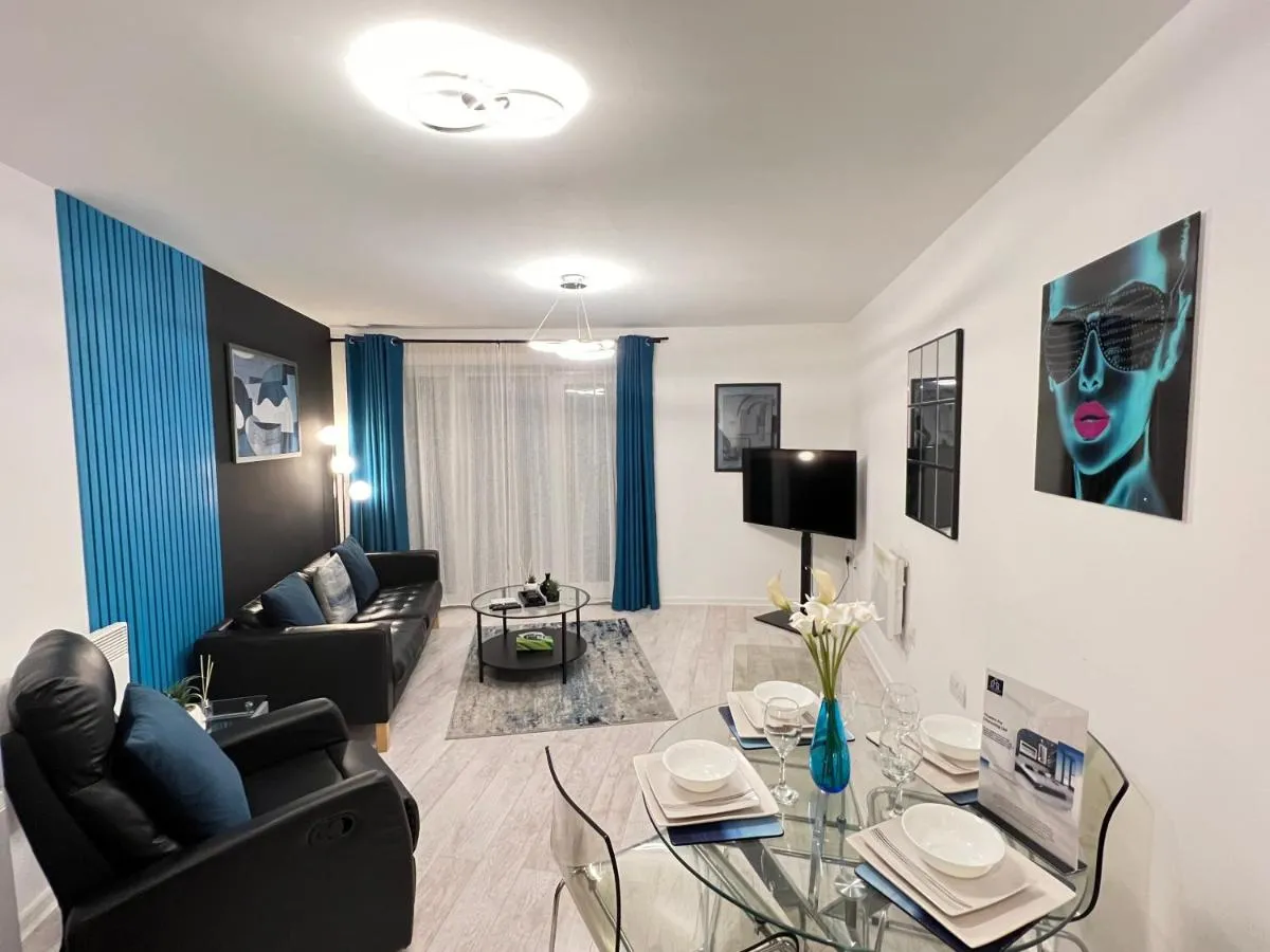 Image 4 of Cityfront Modern Apt Near City Centre/Etihad, Free Parking