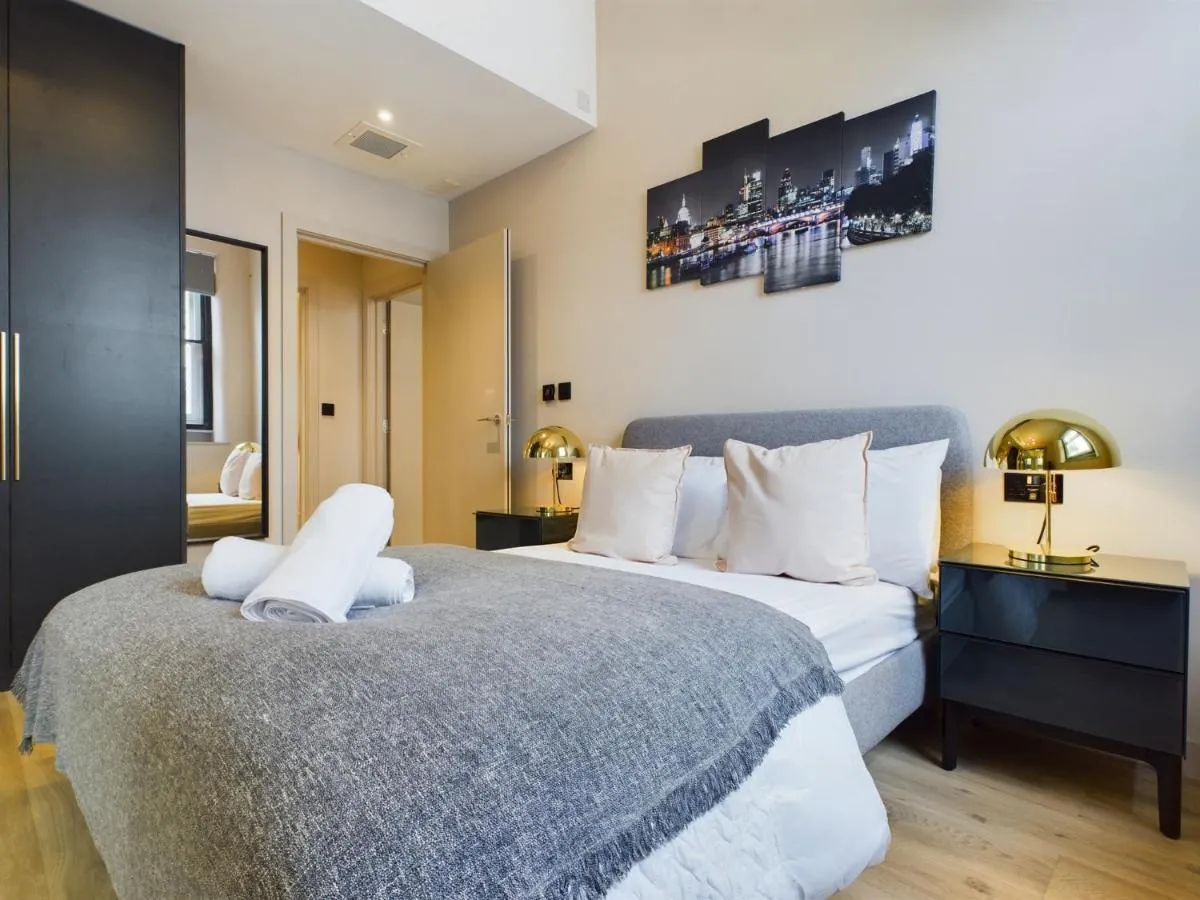 Image 1 of Classy 2bedroom City Centre Apt