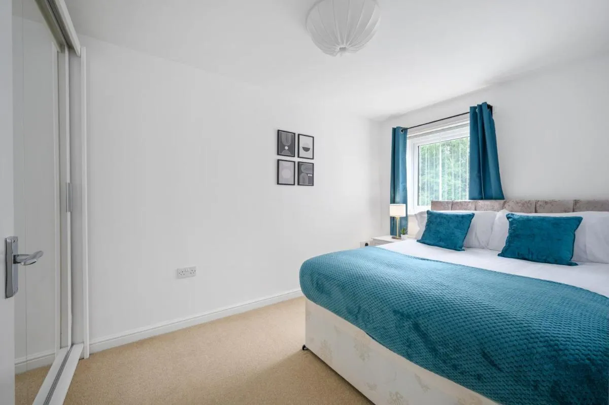 Image 1 of Coop Live Arena getaway, 6mins to Etihad stadium & City Centre with Free Parking