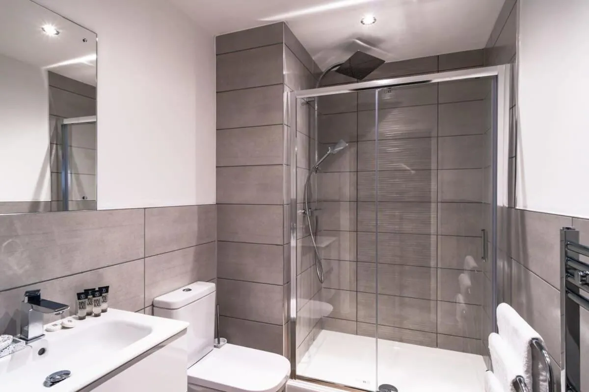 Image 6 of Elegant 1 Bed Apartment Near Old Trafford