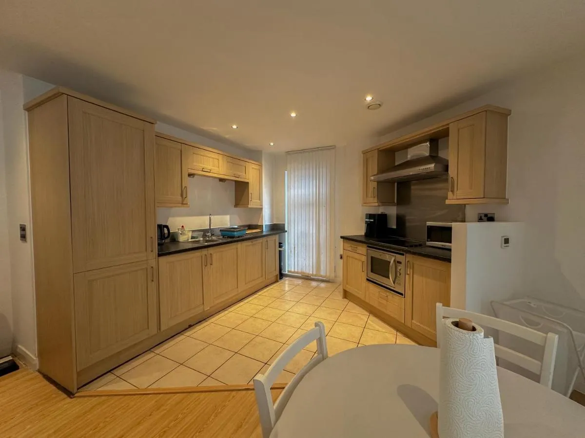Image 2 of Entire 2BR Flat Rental in Manchester City Centre