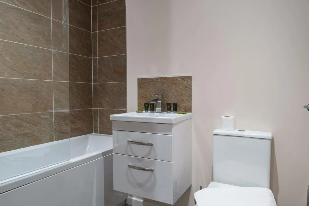 Image 2 of Fantastic 1 Bedroom Manchester Apartment
