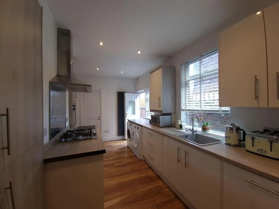 Image 1 of Gorgeous Edwardian Terrace in Old Trafford