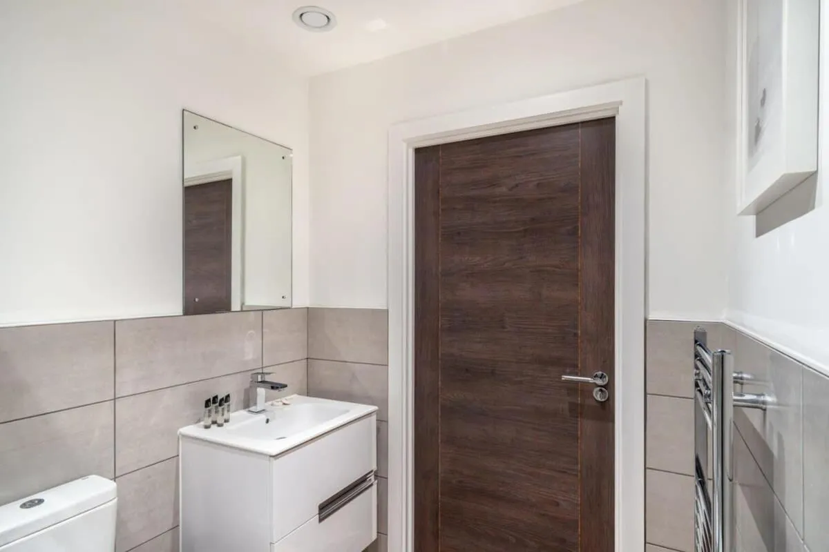 Image 5 of Lovely Modern 1 Bed Apartment by Old Trafford