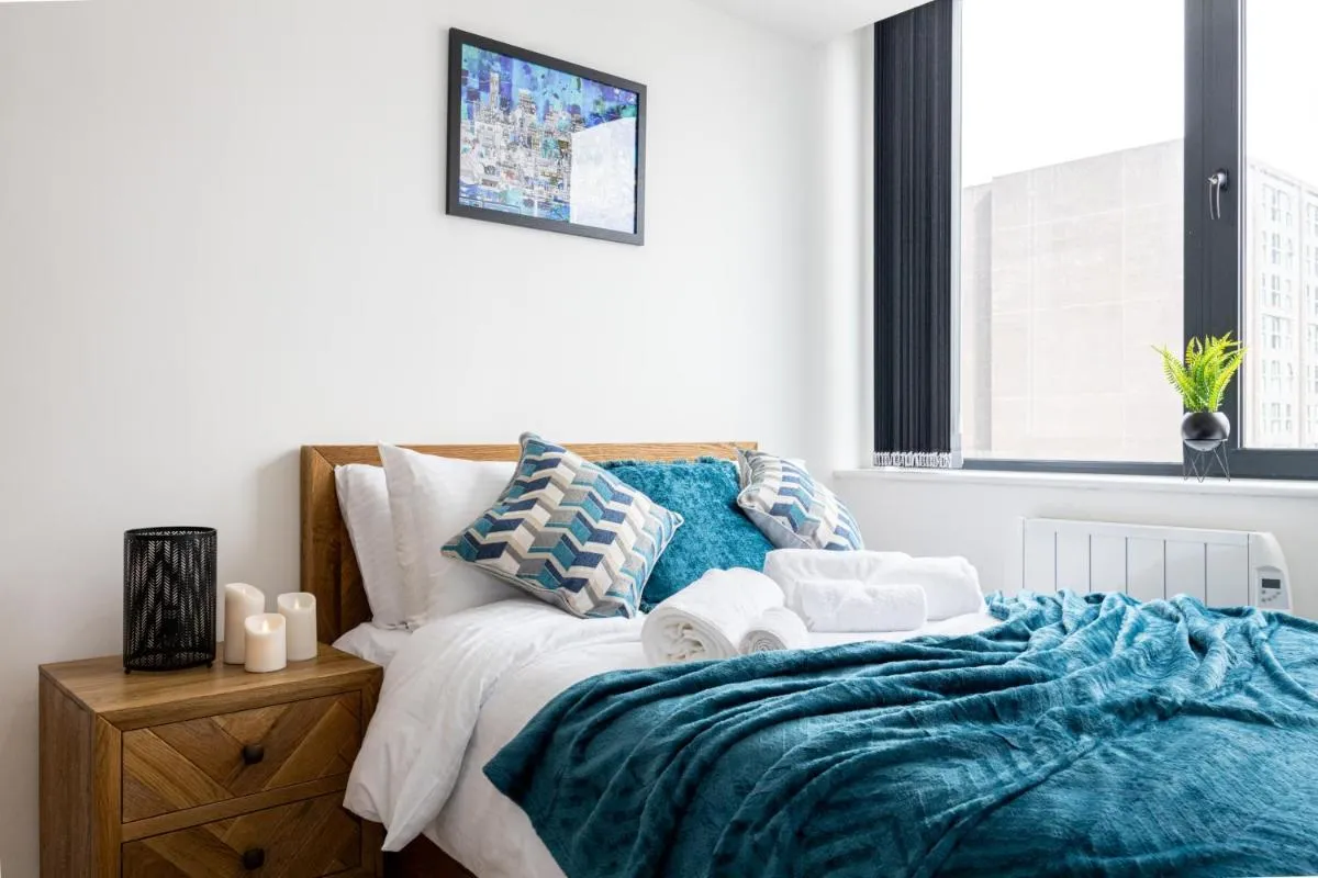 Image 1 of Luxurious Stylish Apartment in Old Trafford