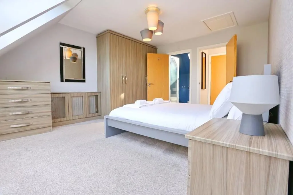 Image of Luxurious Townhouse In Central Manchester