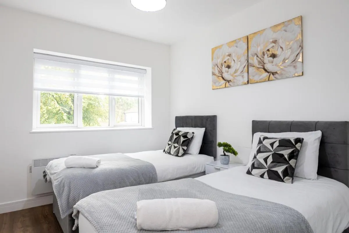 Image 5 of Luxury 2 Bedroom Apartment In Chorlton