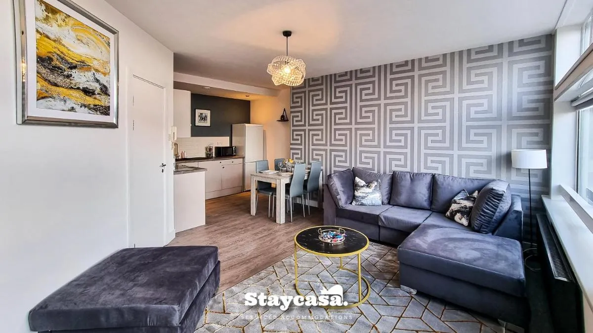 Image of Luxury 2bdr City Centre Apt Amazing Views