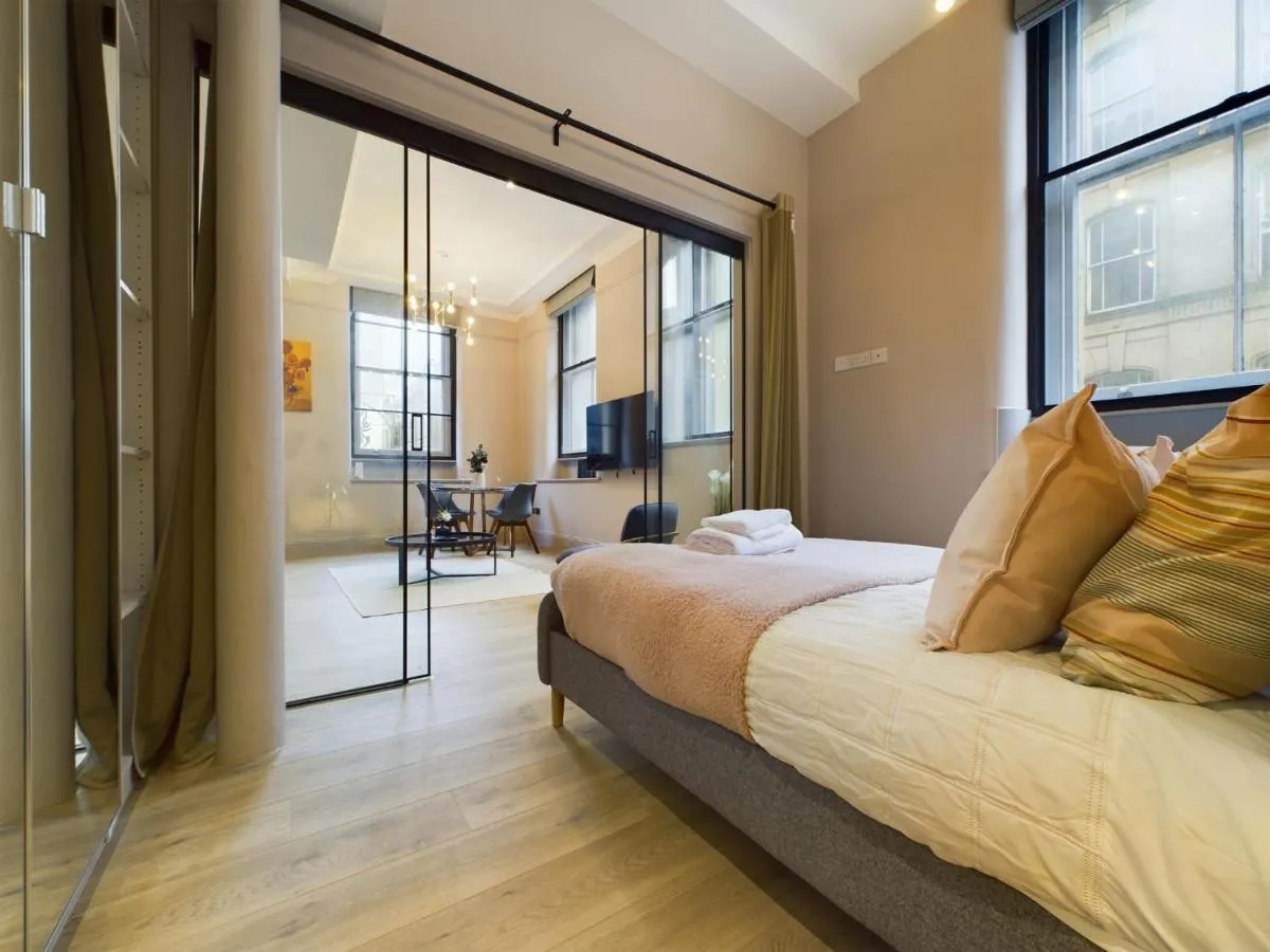 Image 1 of Luxury Stunning 2bedroom city centre