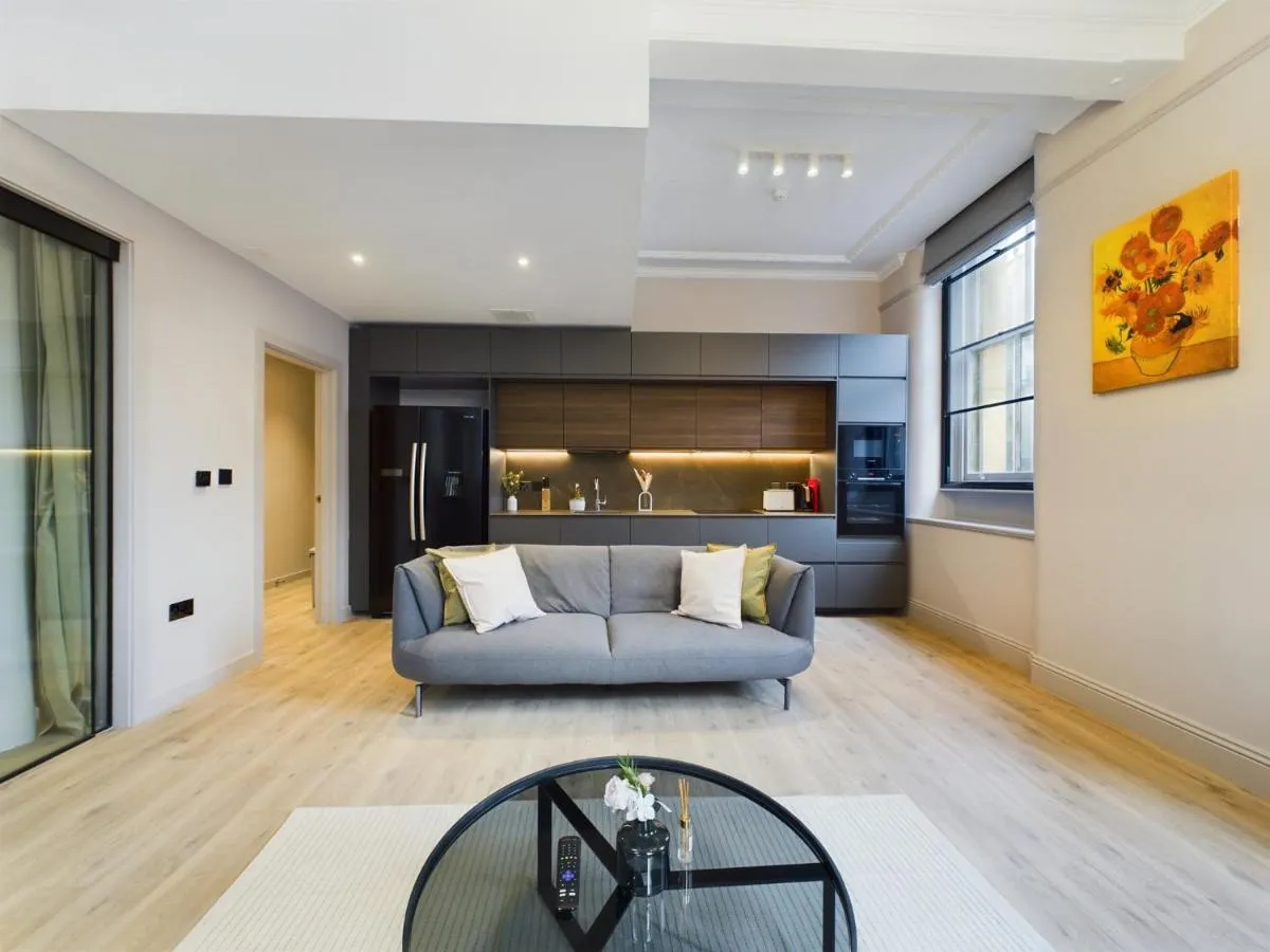 Image 3 of Luxury Stunning 2bedroom city centre