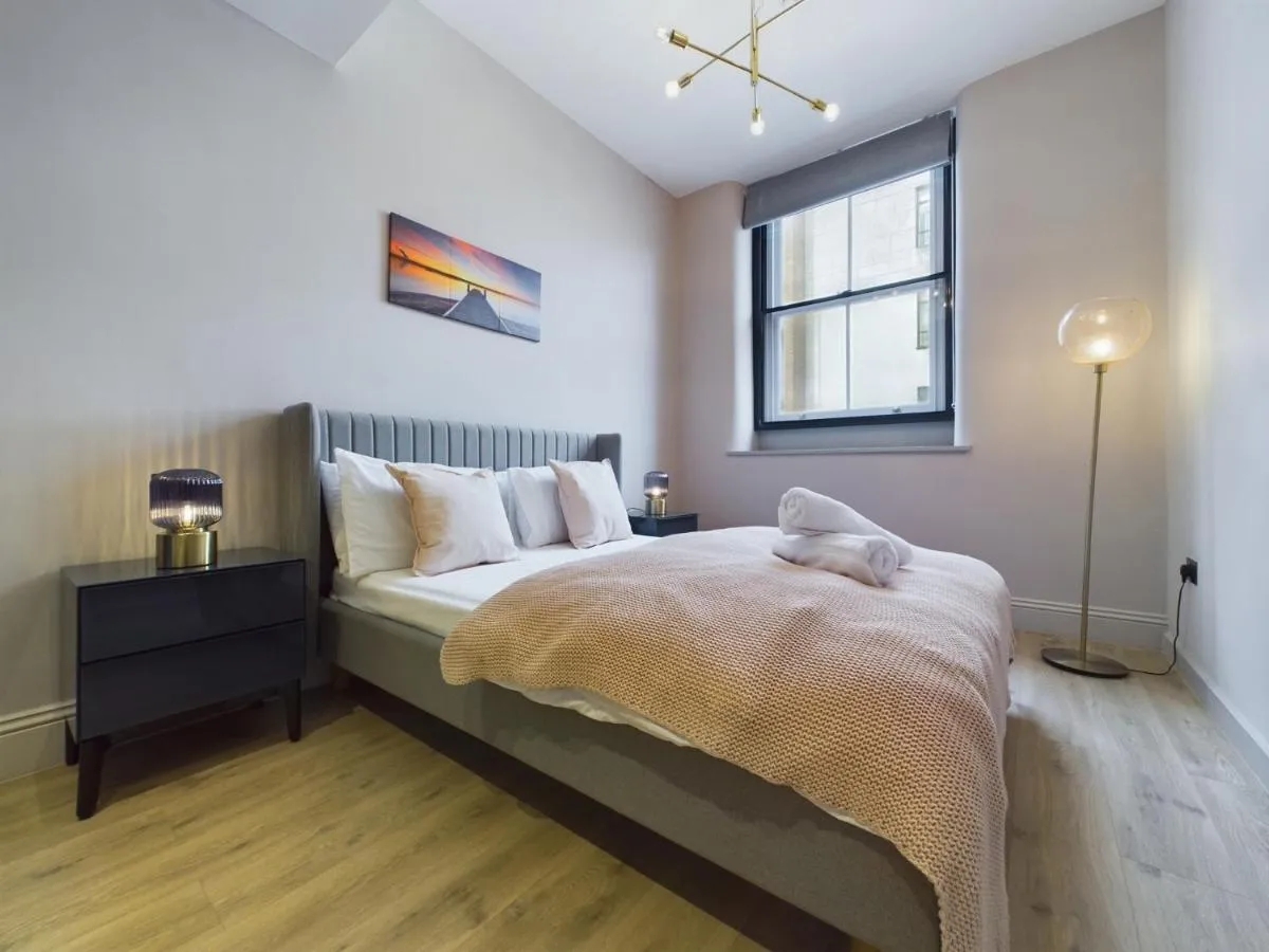 Image 6 of Luxury Stylish 2bedroom City Centre Apt