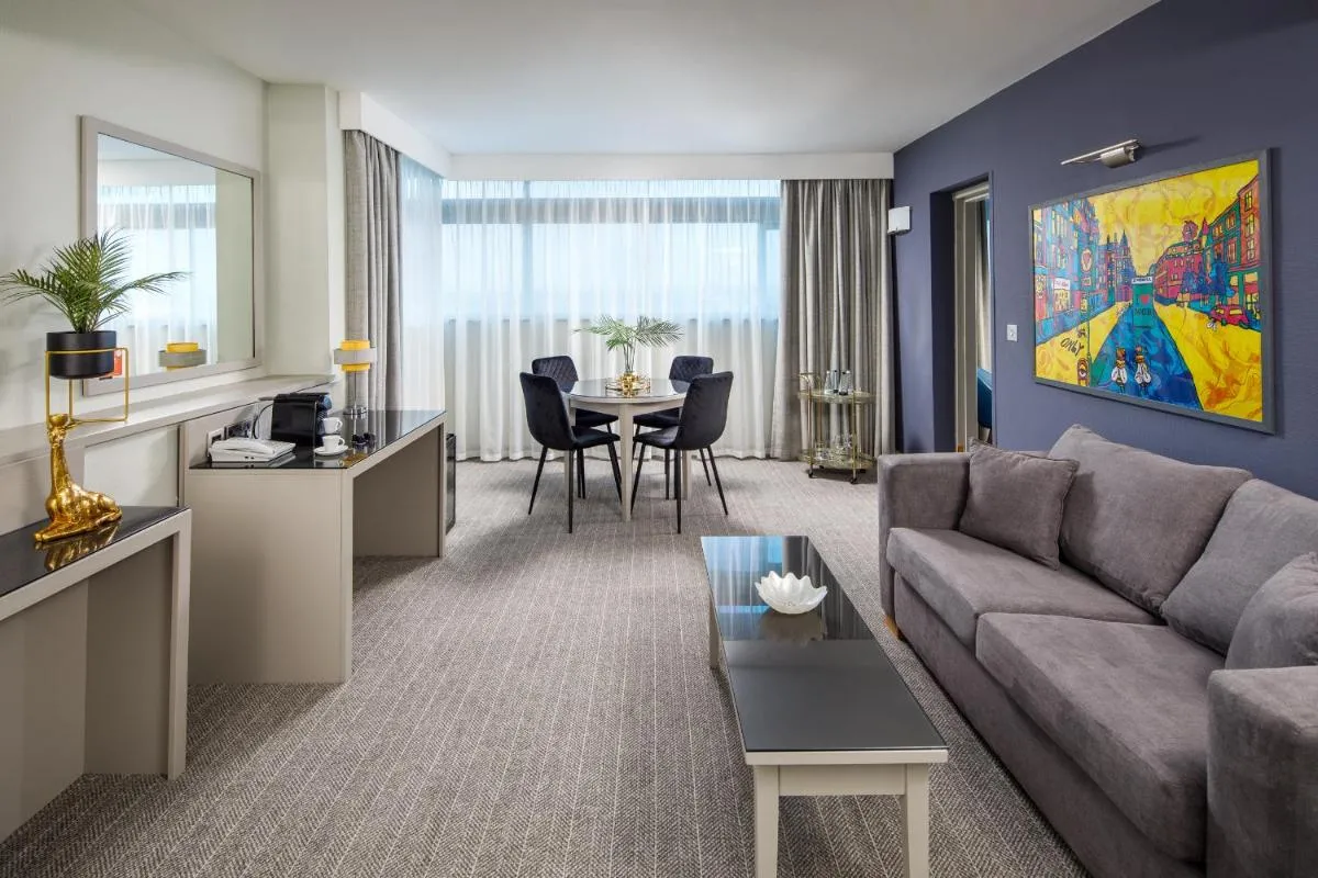Image 4 of Mercure Manchester Piccadilly Hotel