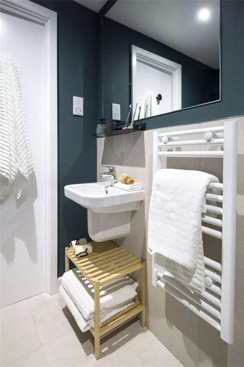 Image 4 of Modern 1-bed Duplex+Balcony