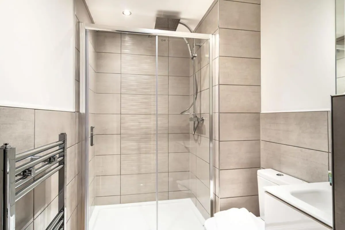 Image 2 of Modern 2 Bed Apartment with Views by Old Trafford