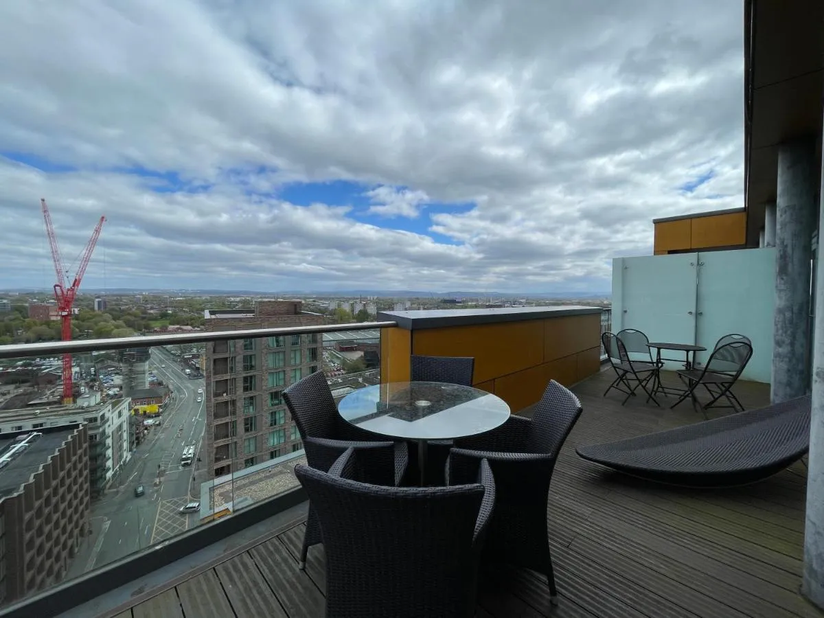 Image 5 of Modern Luxury in Manchester