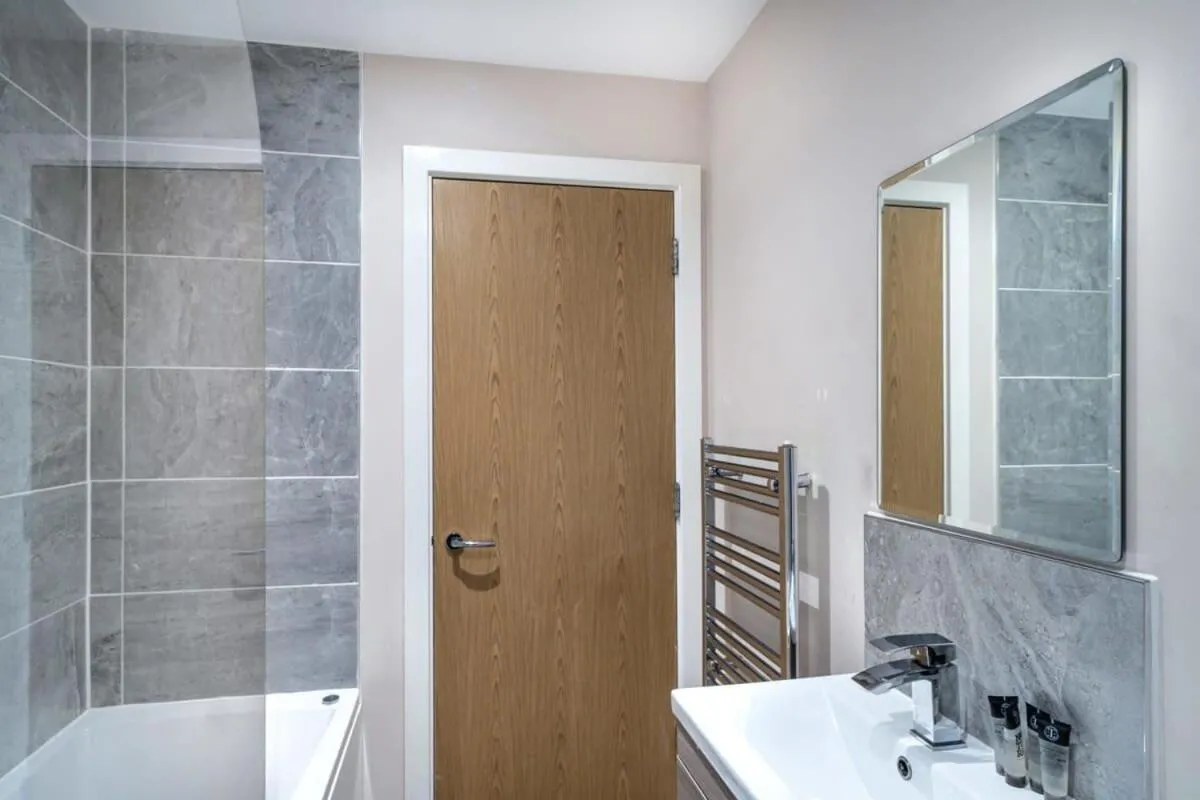 Image 2 of Modern Manchester 1 Bed Apartment