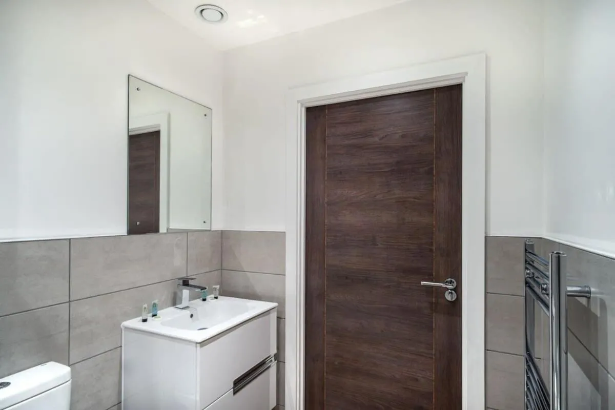 Image 6 of Modern & Spacious 1 Bed Apartment – Old Trafford