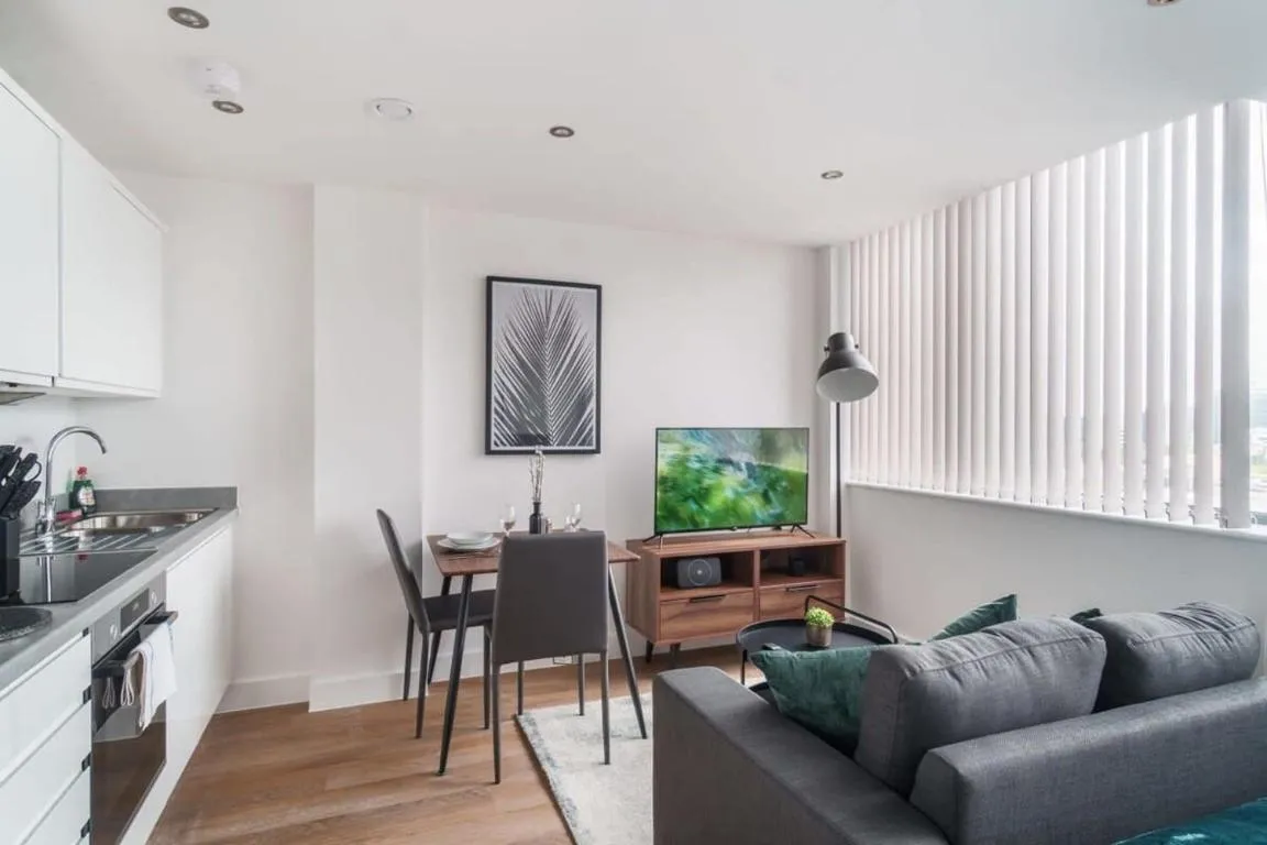 Image of Modern Studio Apartment by Old Trafford