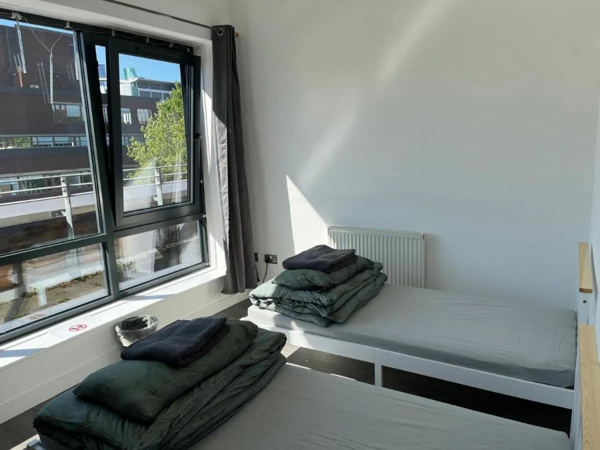 Image 1 of Morden Apartment in City Centre
