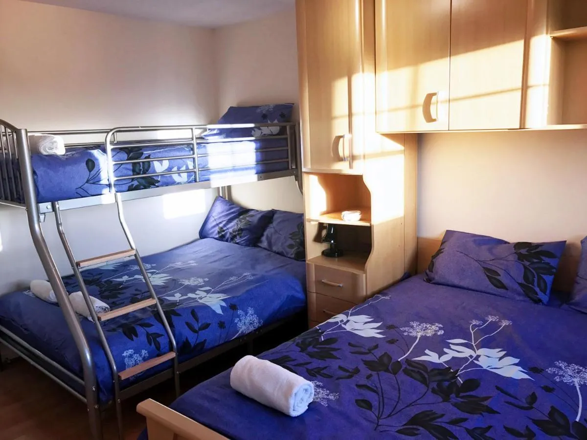 Image 1 of My-Places Abbotsfield Court Townhouse 4