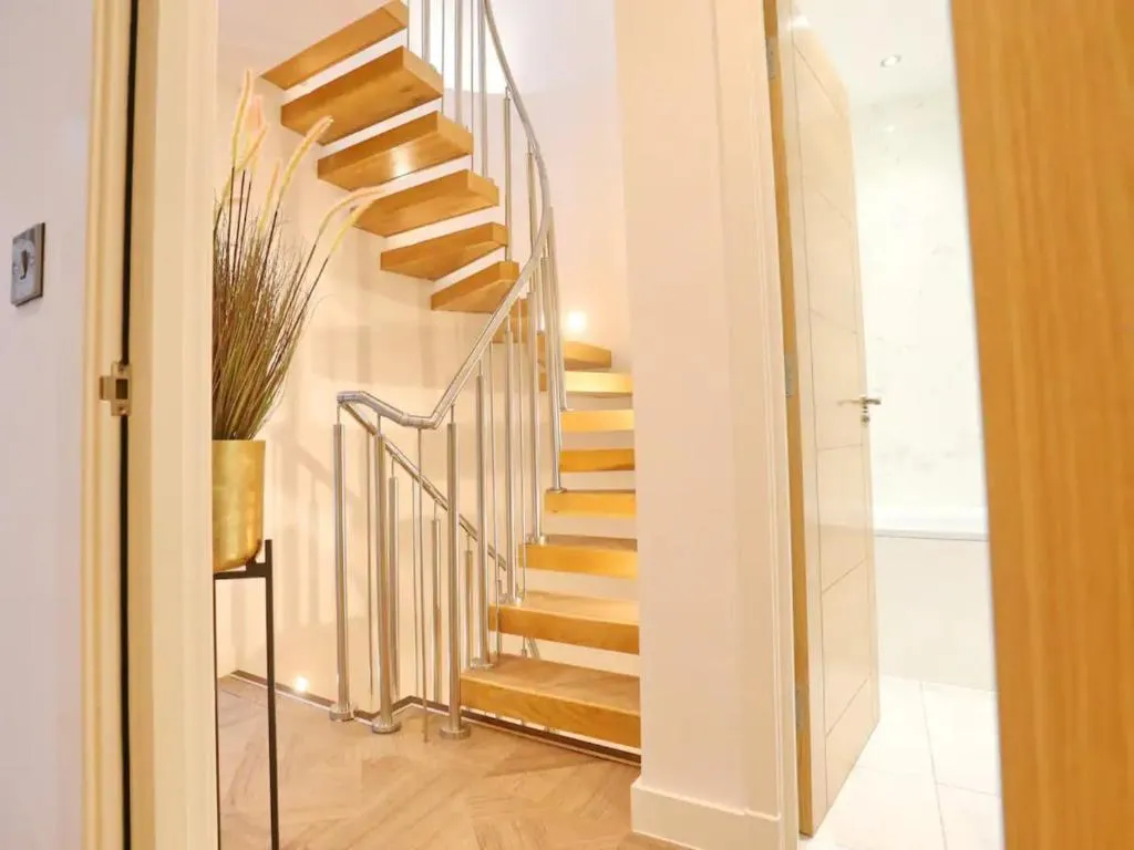 Image of Pass the Keys Luxury New Build Apartment 5 Mins From City Centre