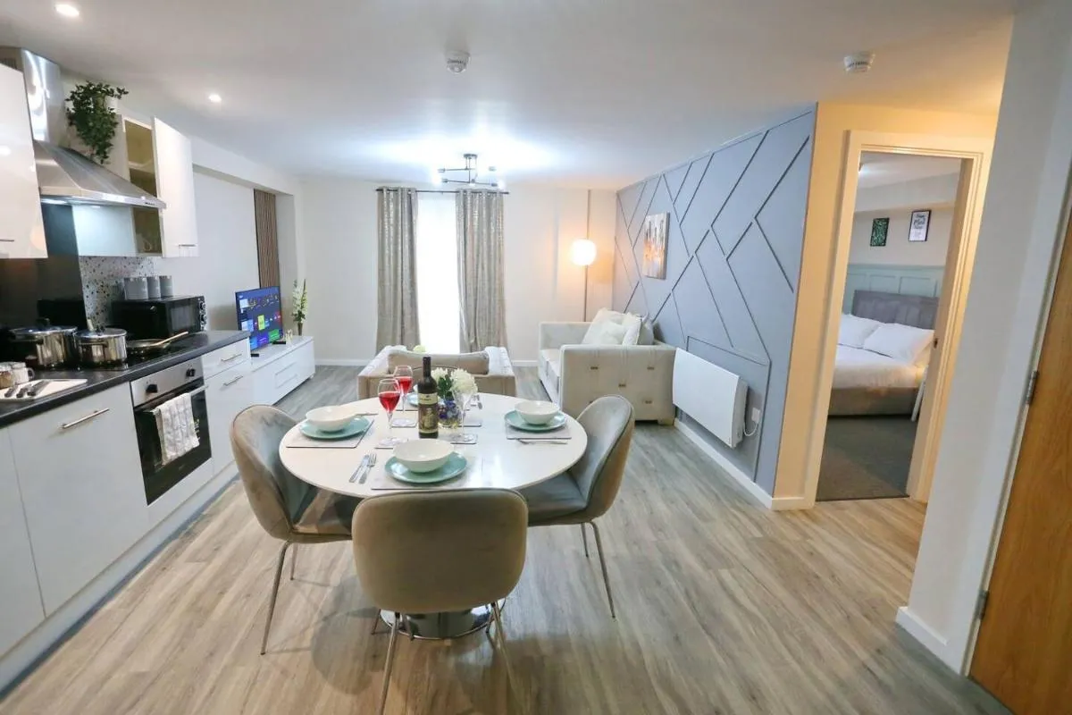 Image 5 of Pass the Keys New Build With Free Parking 1 Mile From Center
