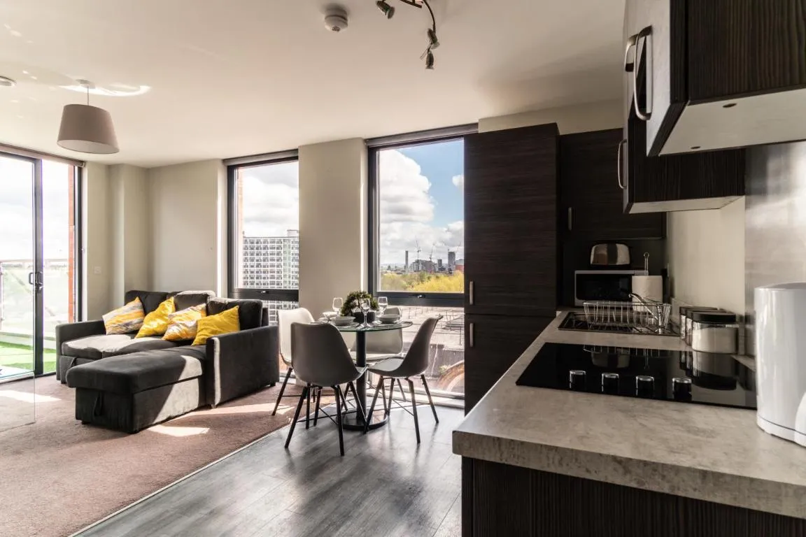 Image of Prime Location 1 Bed Penthouse Apartment