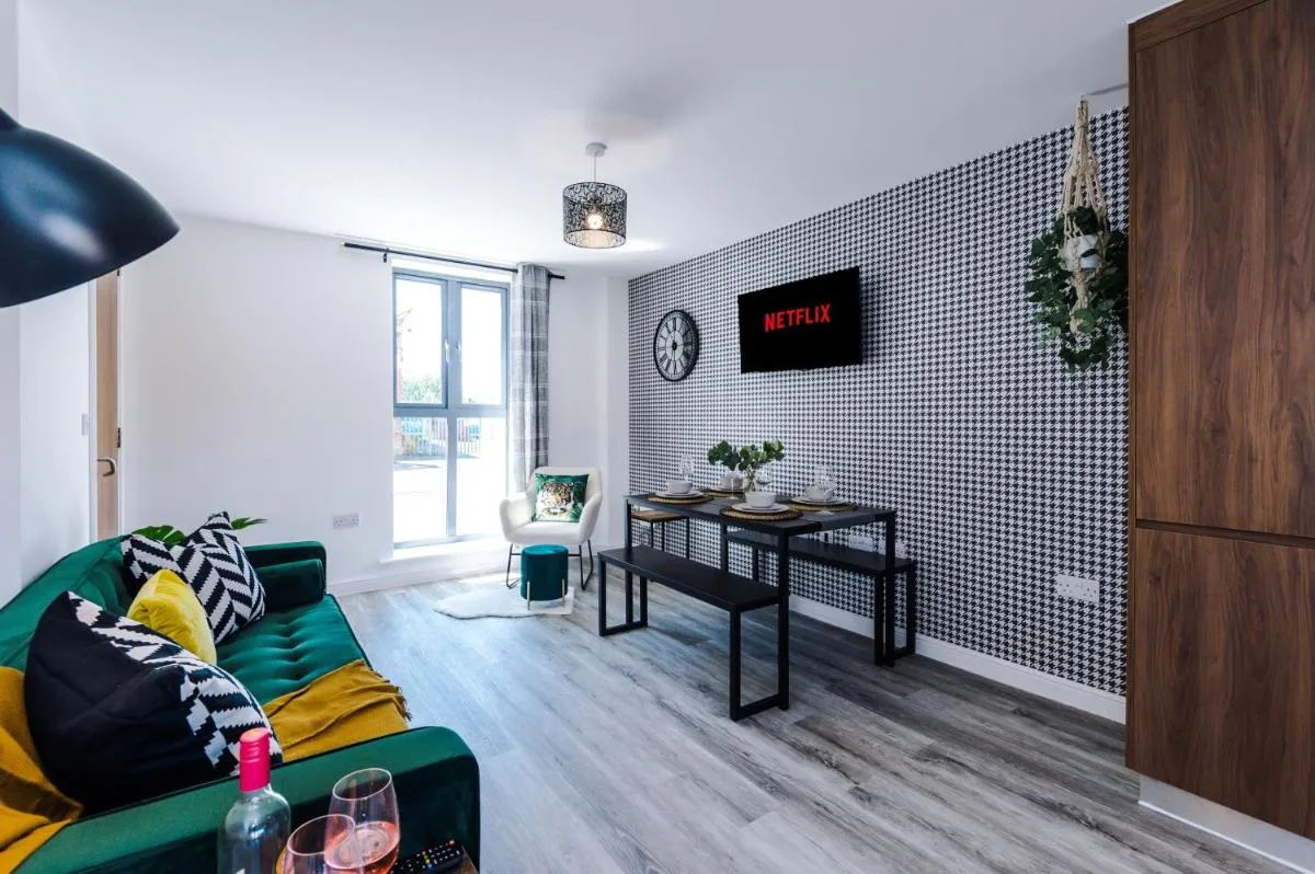Image 6 of Rest&Recharge at Waterway House (4 Bedrooms, 7 Beds, 2 Bathrooms, Free parking)