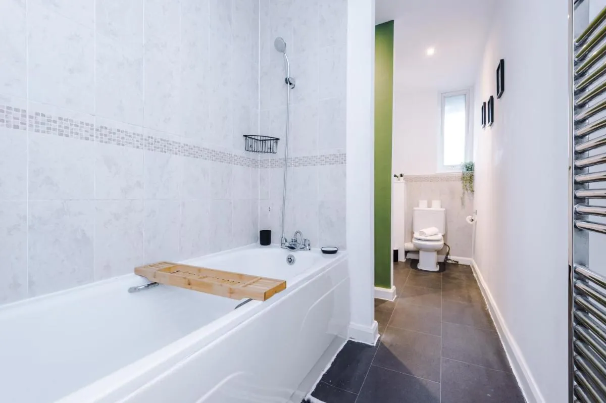 Image 2 of Rest&Recharge at a Spacious Townhouse by the Etihad (5mins to City Centre, Free Secure Parking)