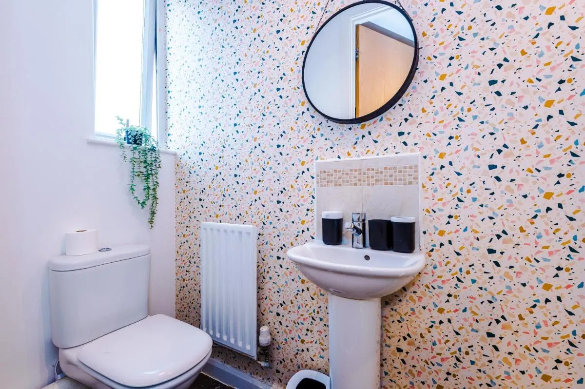 Image 6 of Rest&Recharge at a Spacious Townhouse by the Etihad (5mins to City Centre, Free Secure Parking)