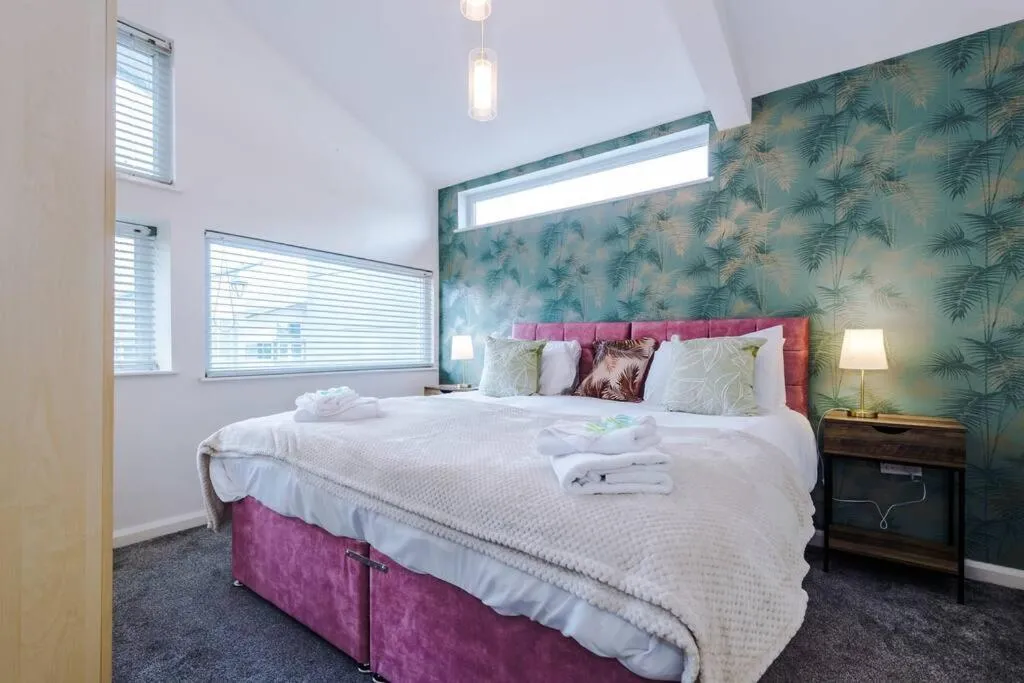 Image 6 of Rest&Recharge near the Etihad & Manchester City Centre (Secure Parking)