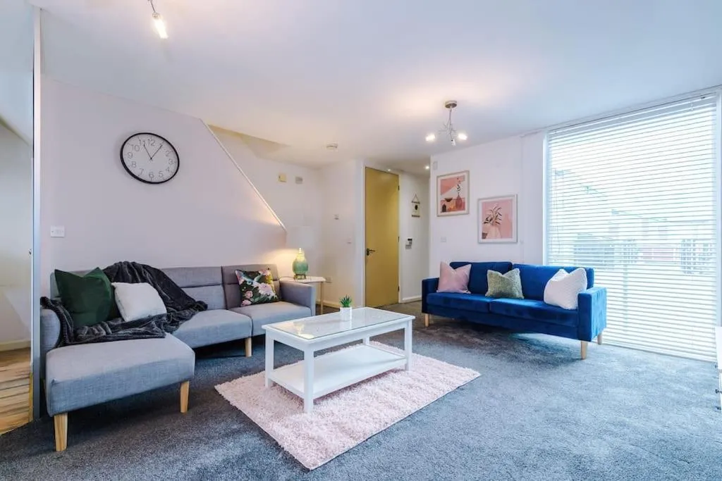 Image 3 of Rest&Recharge near the Etihad & Manchester City Centre (Secure Parking)