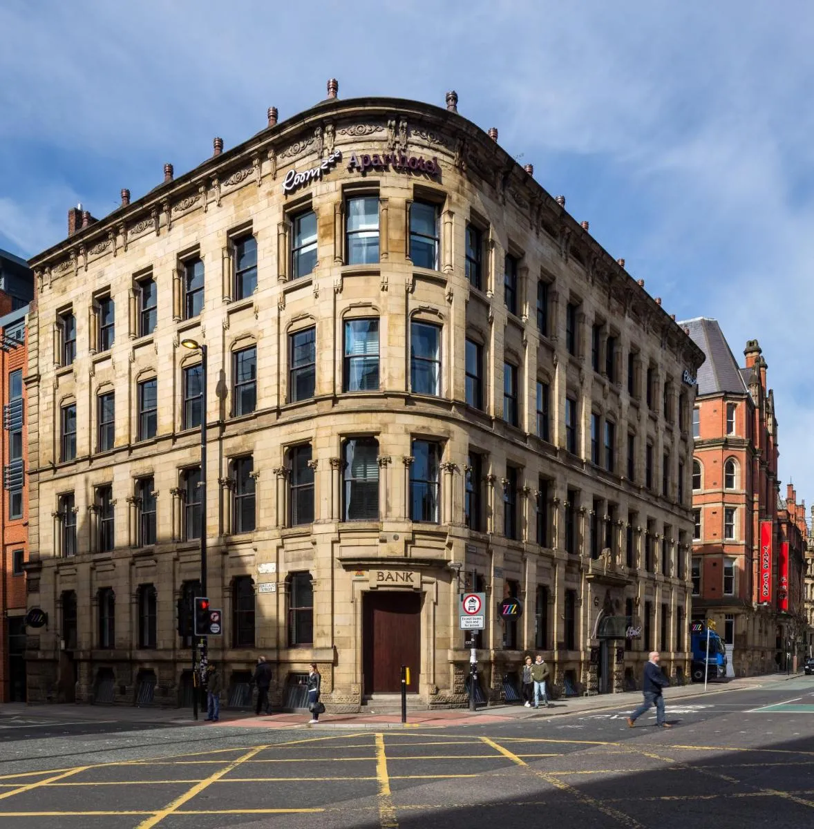 Image 5 of Roomzzz Manchester City