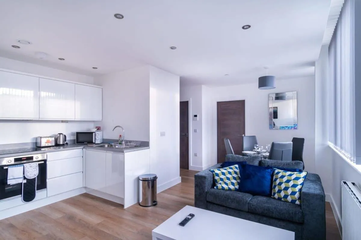 Image 3 of Spacious 1 Bed Old Trafford Apartment