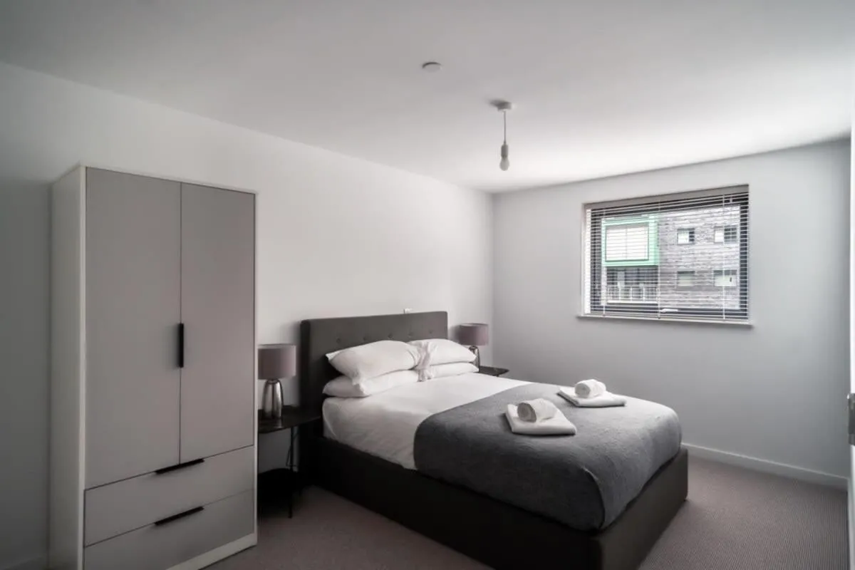 Image 5 of Spacious 2 Bed Apartment in Central Manchester